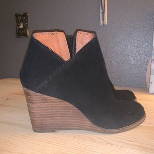 Lucky brand wedges